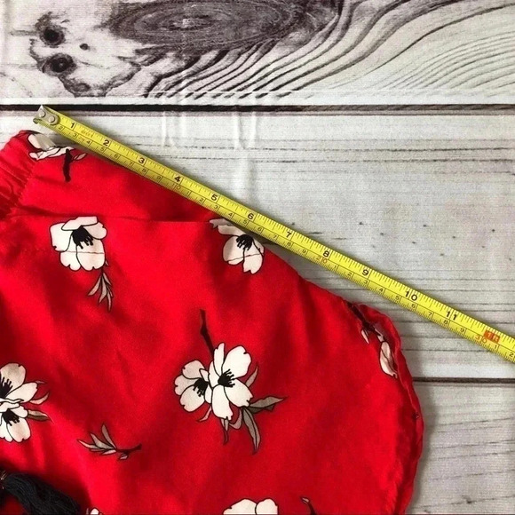Primark Red Floral Rayon Shorts Tie Waist 6 - Picture 11 of 12